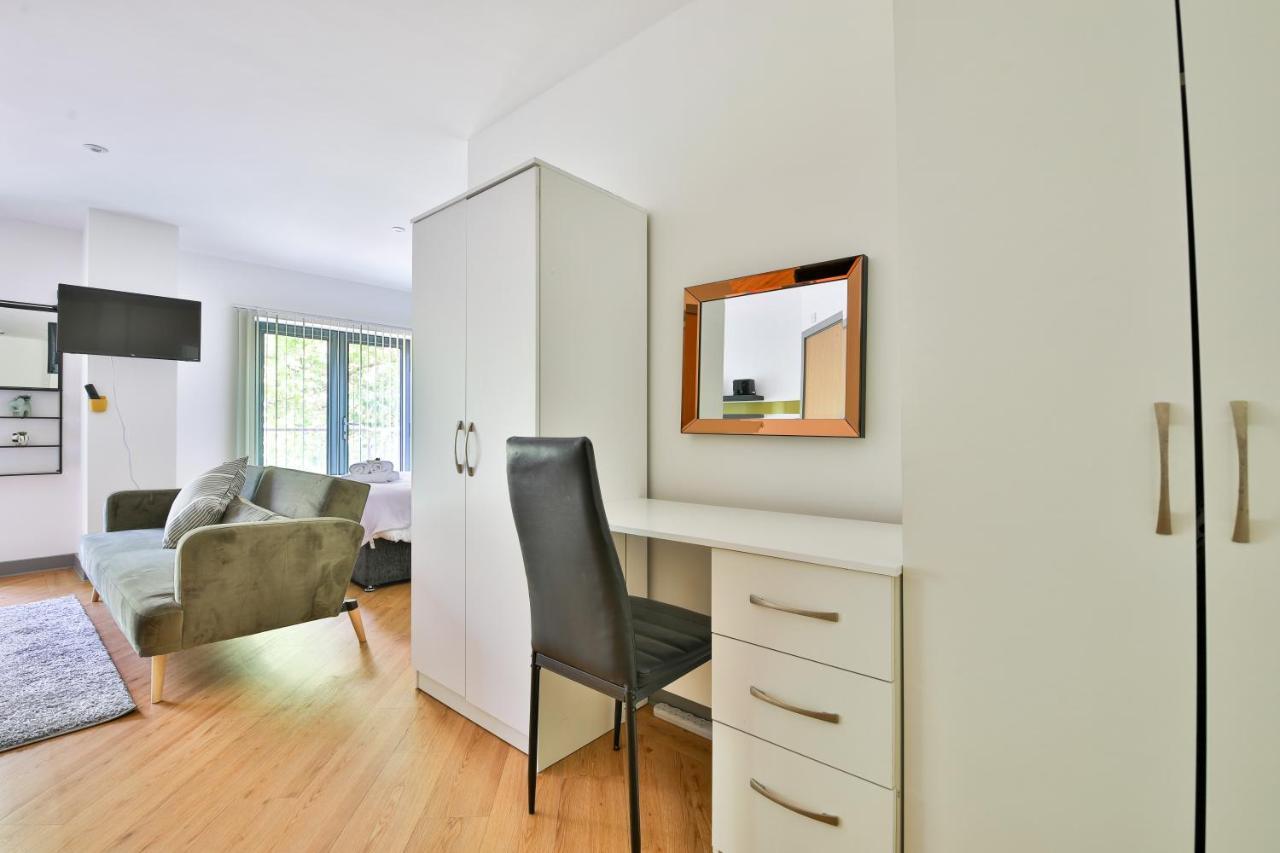 Princess Lofts City Centre Studios With Nespresso Coffee Machines & New Fast Wifi By Stayright Swansea Esterno foto