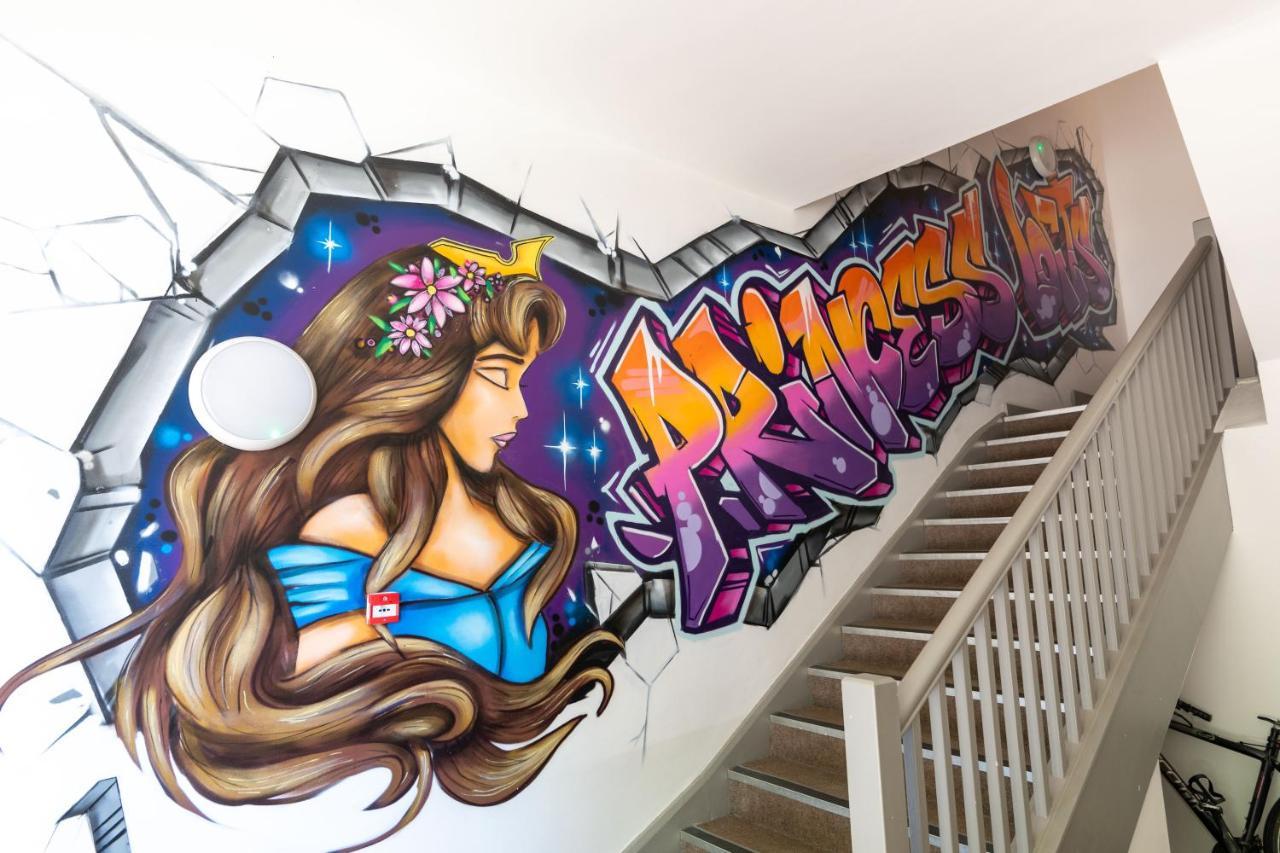 Princess Lofts City Centre Studios With Nespresso Coffee Machines & New Fast Wifi By Stayright Swansea Esterno foto