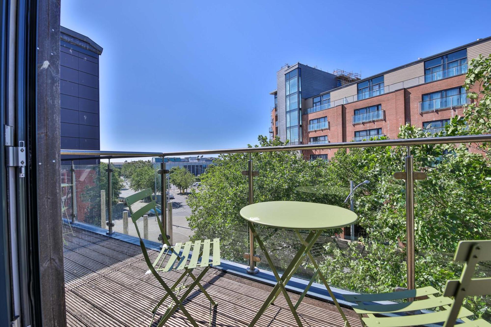 Princess Lofts City Centre Studios With Nespresso Coffee Machines & New Fast Wifi By Stayright Swansea Esterno foto