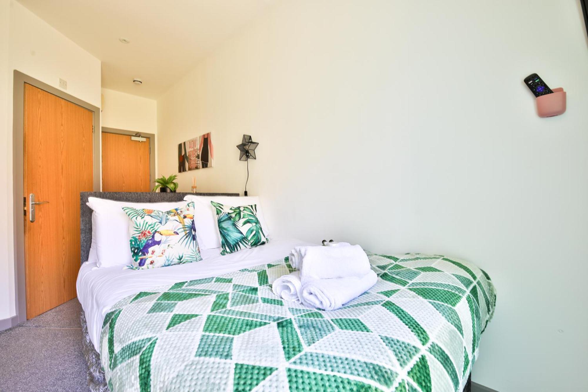 Princess Lofts City Centre Studios With Nespresso Coffee Machines & New Fast Wifi By Stayright Swansea Esterno foto